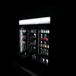 Vitrine verticale réfrigérée 3 portes noire à roulettes de 1065L LED