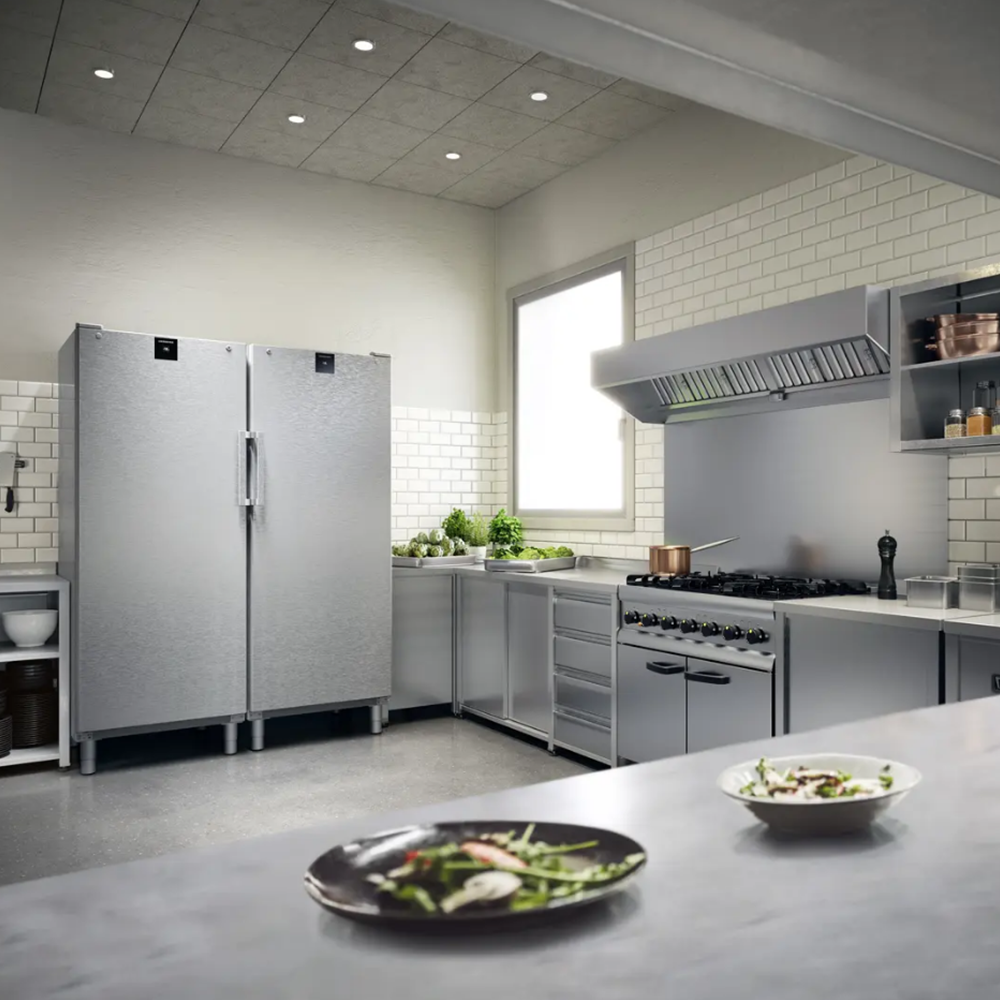 Réfrigérateur 1 porte à refroidissement ventilé 